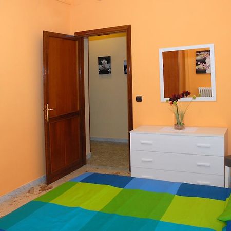 B&B Manzoni Lecce Bagian luar foto