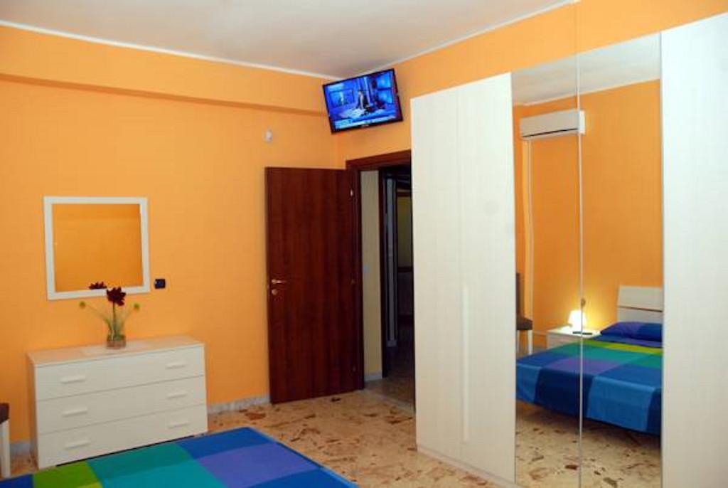 B&B Manzoni Lecce Ruang foto