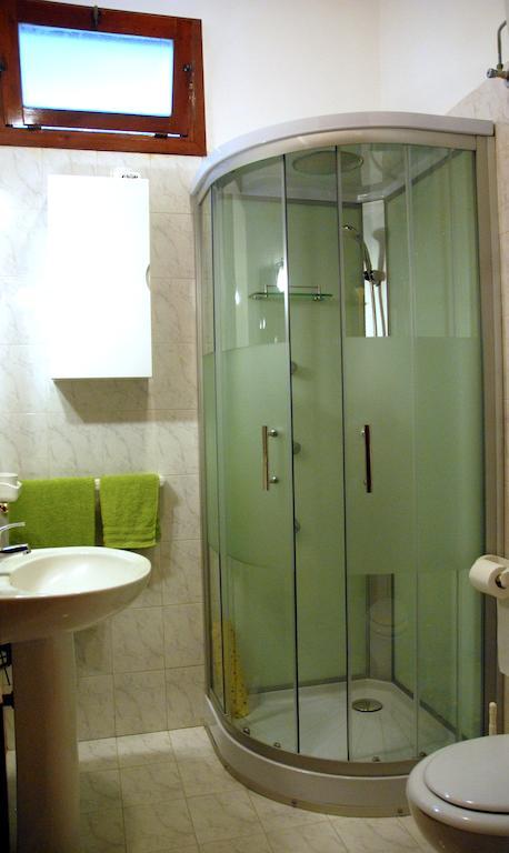 B&B Manzoni Lecce Ruang foto
